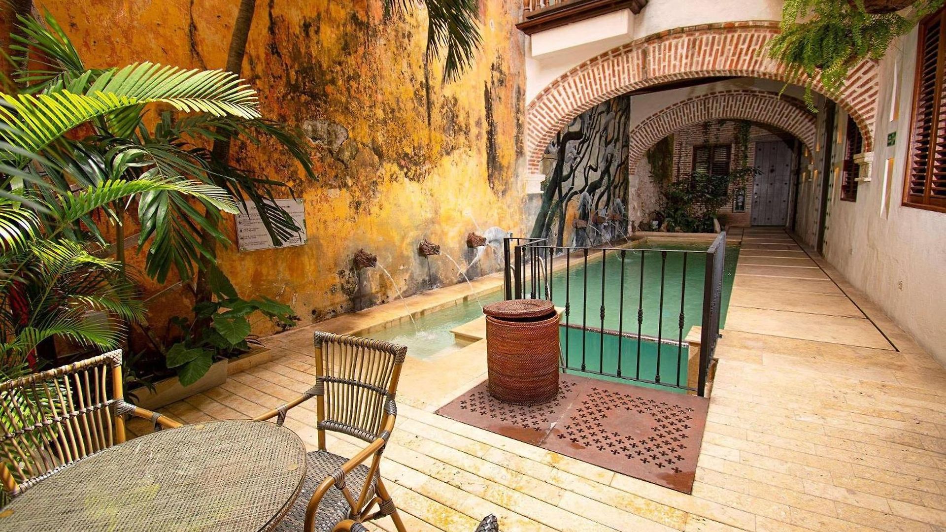 Casa La Factoria By Faranda Boutique, A Member Of Radisson Individuals 5*