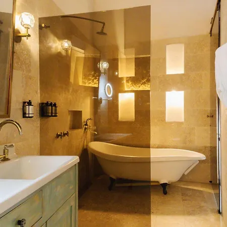 Casa La Factoria By Faranda Boutique, A Member Of Radisson Individuals Cartagena